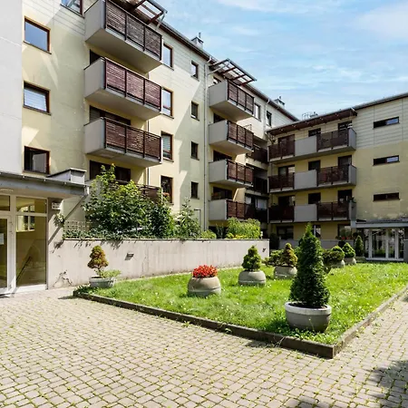 Apartment Konopczynskiego *