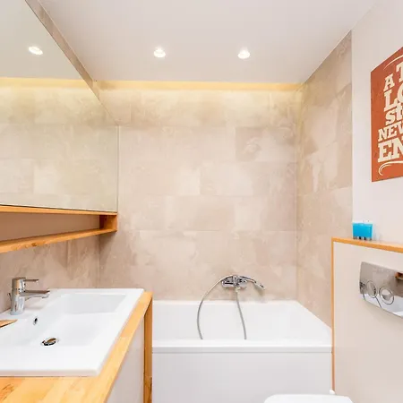 Konopczynskiego Apartman *